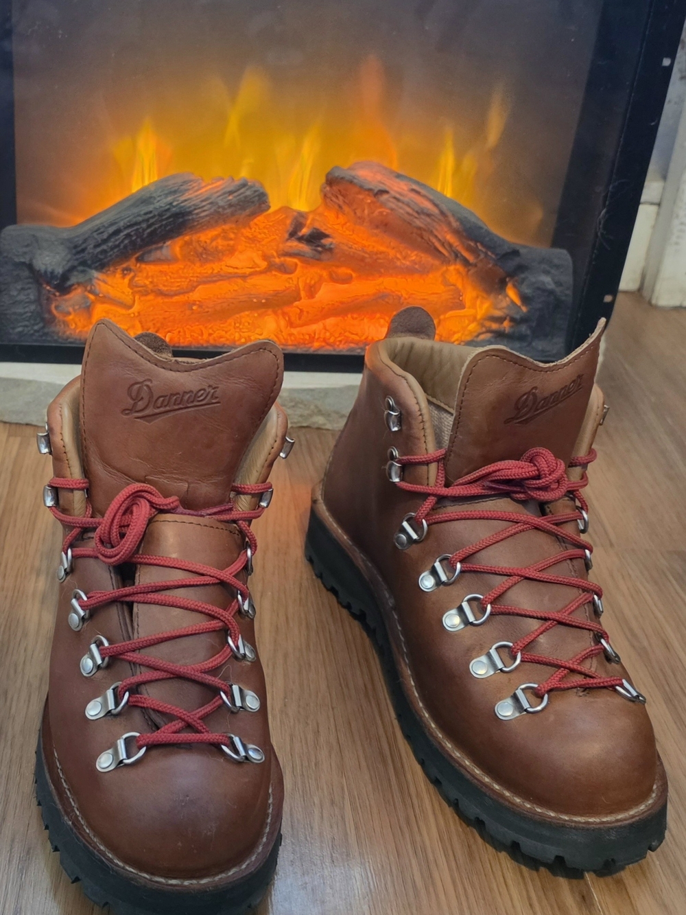 Danner Men's Mountain Light Hiking Boots